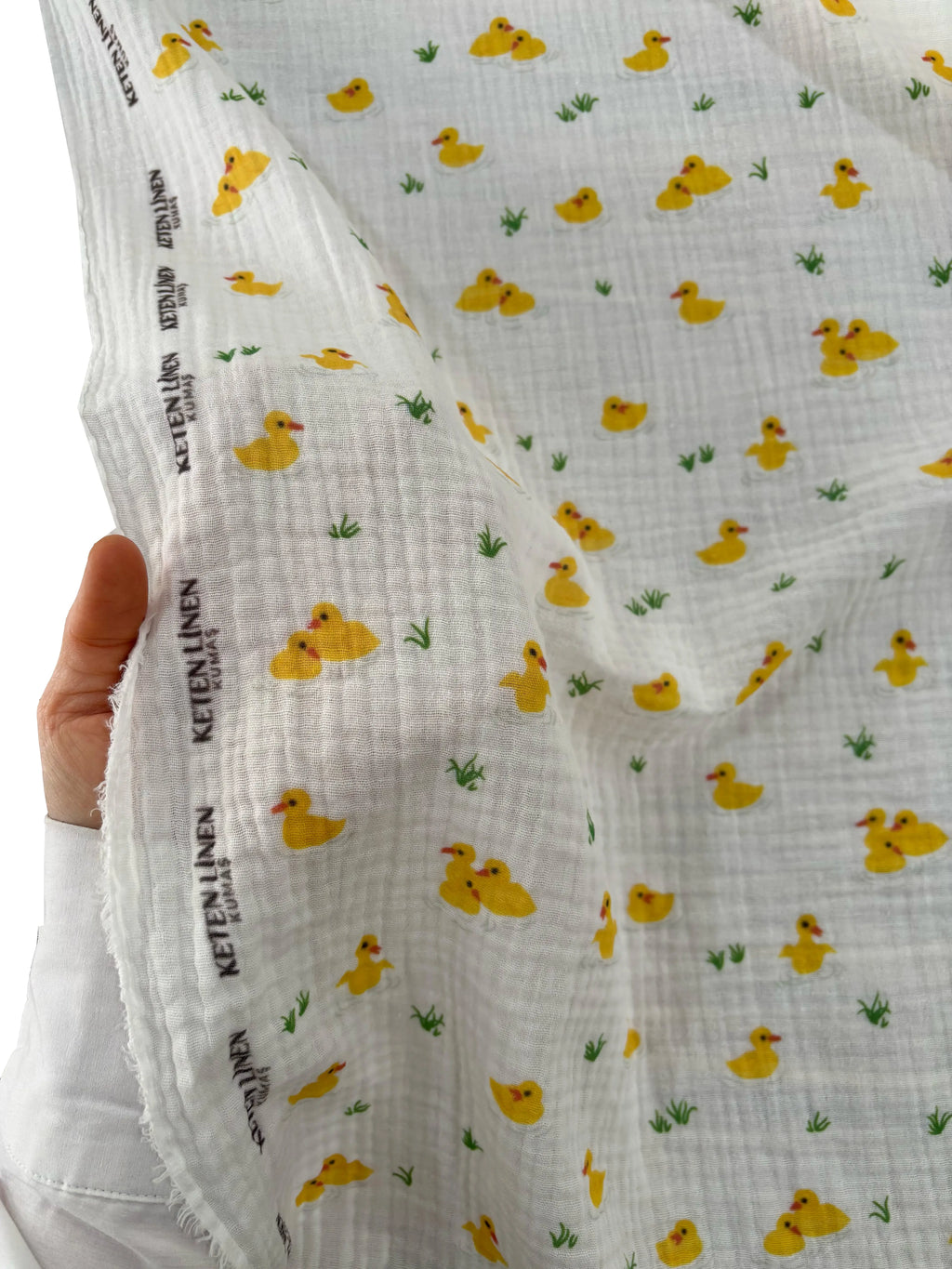 100% Cotton Muslin Fabric with Duck Pattern