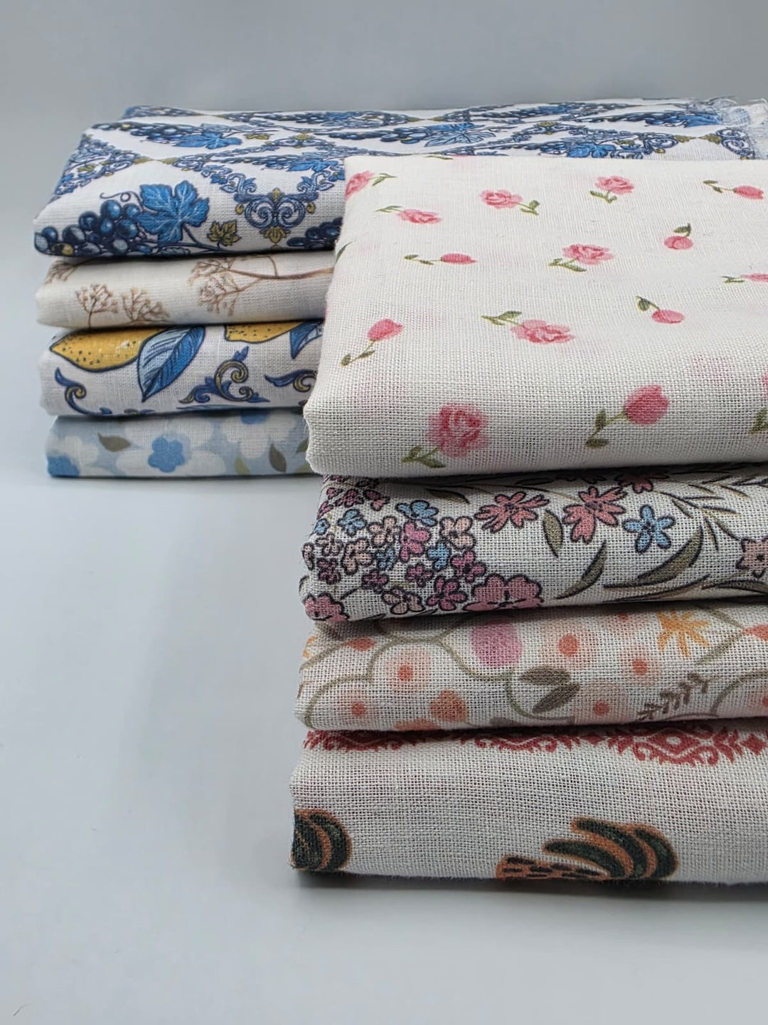 Printed Cotton Linen Fabric in Rose Garden - 57" wide, sold by the yard