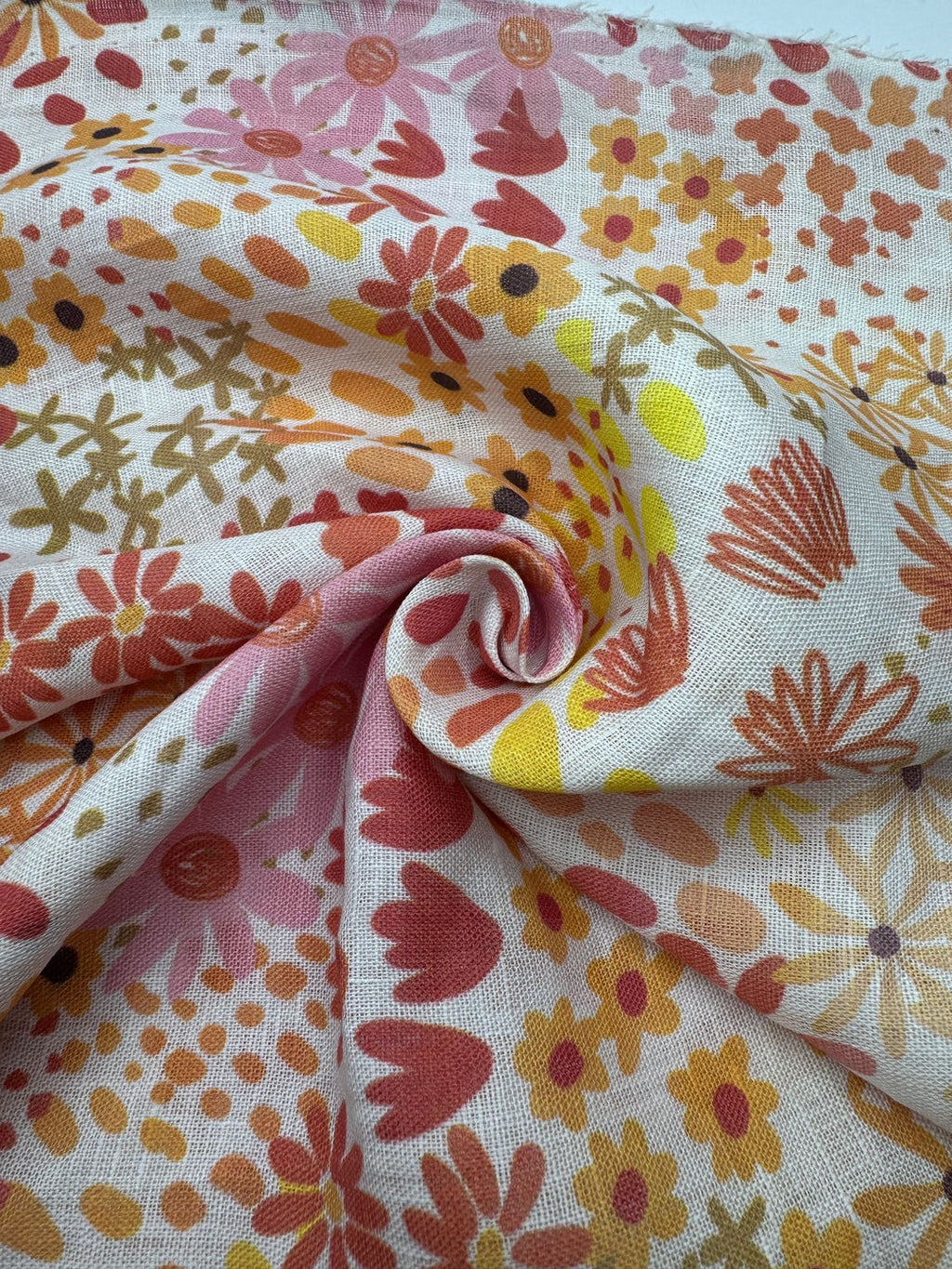 Printed 100% Linen Fabric in Retro Daisy - 57" wide, sold by the yard