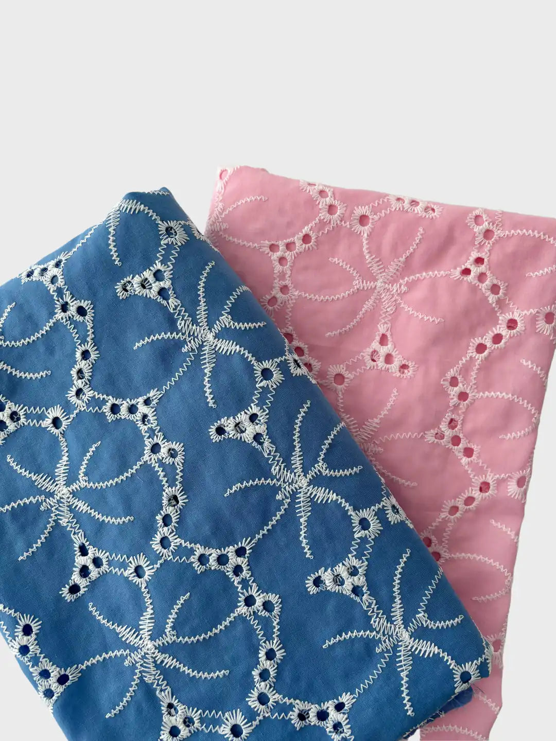 100% Cotton Floral Scalloped Fabric - Blue