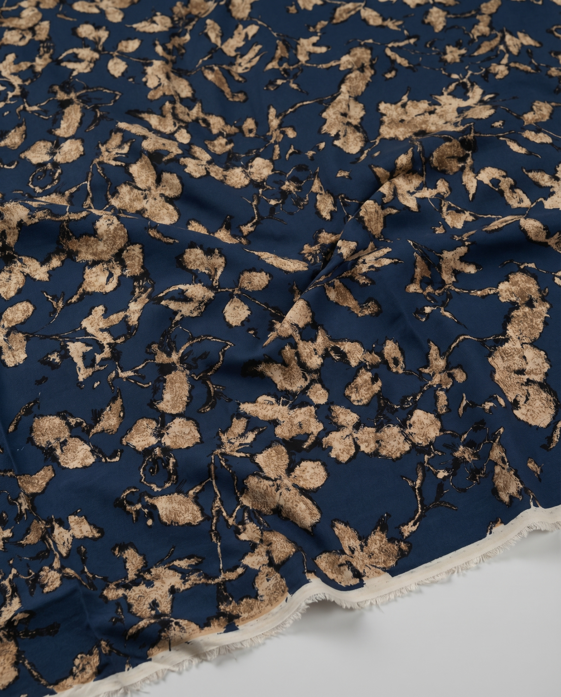 100% Cotton Content – Beige Leaf Patterned Viscose Fabric on an Indigo Background – Double Width 59 Inches