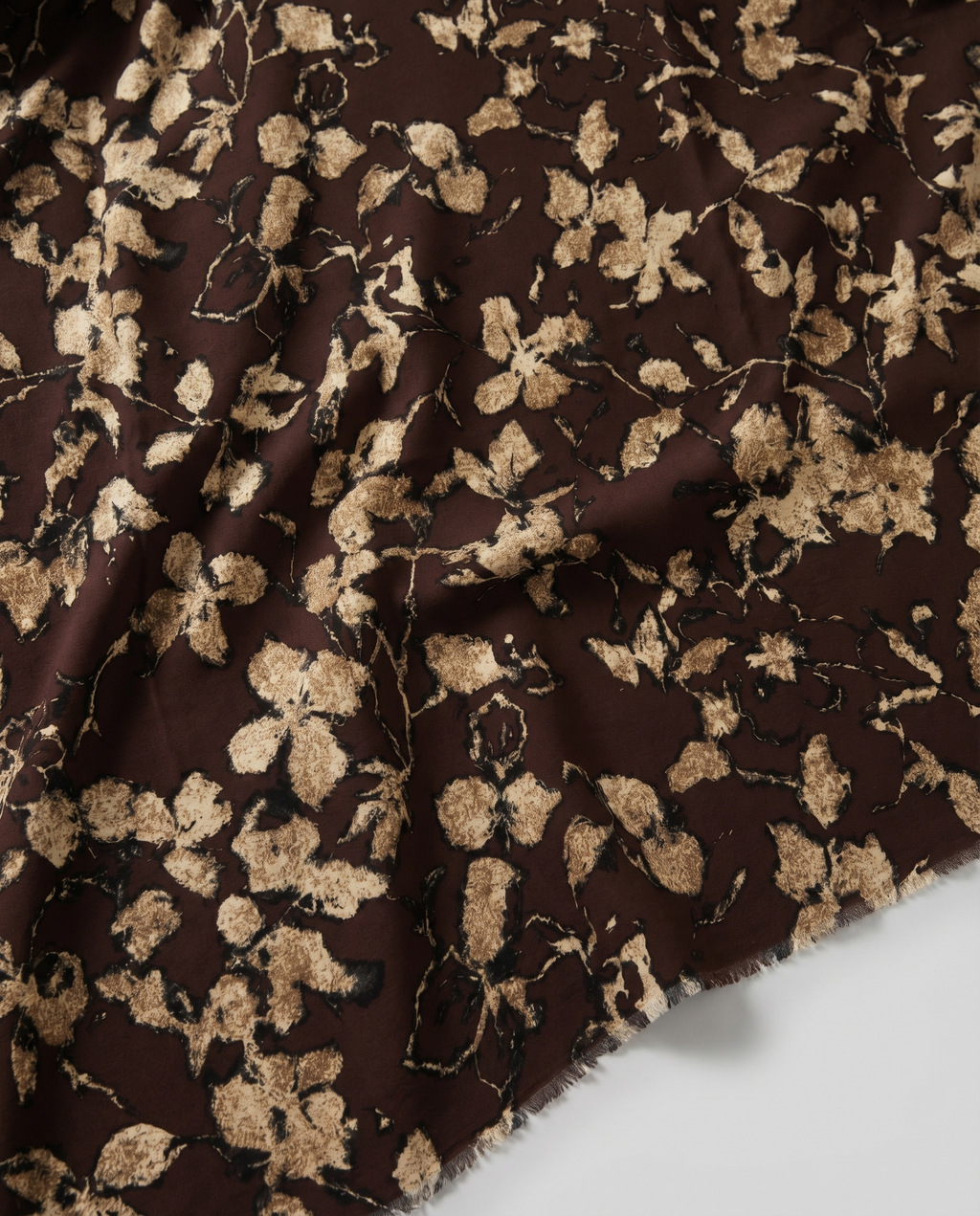 100% Cotton Content – Beige Leaf Patterned Viscose Fabric on a Bitter Brown Background – Double Width 59 Inches