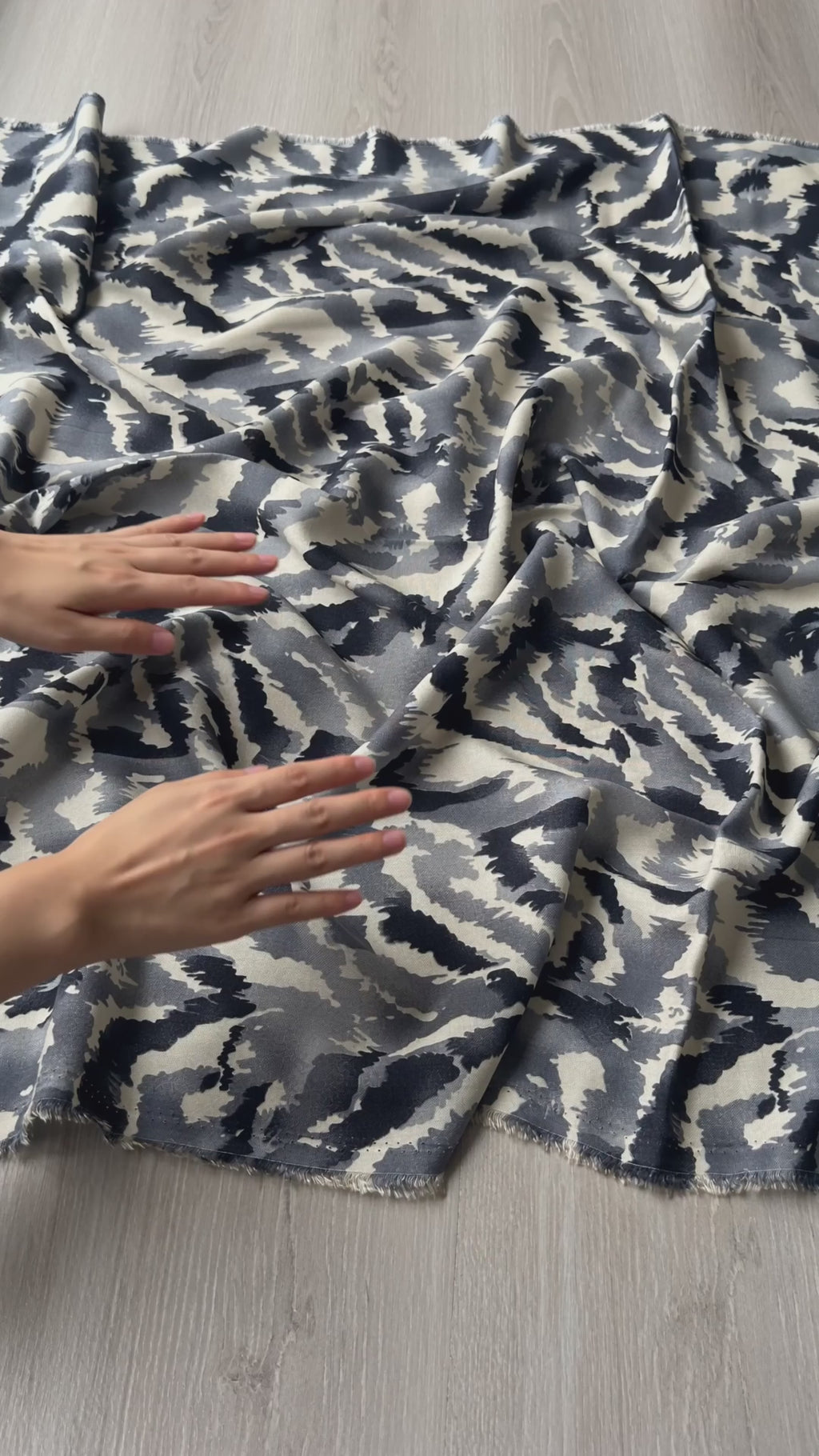 Gray-Black Cloud-Effect Viscose Fabric - 100% Cotton Content - Viscose Fabric - 59 Inches